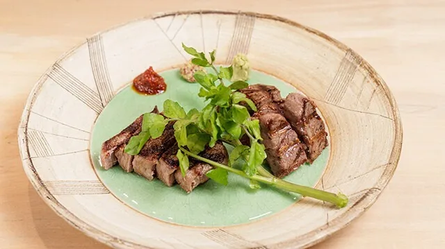 飛だ牛のヘレとイチボとランプ 食べくらべ